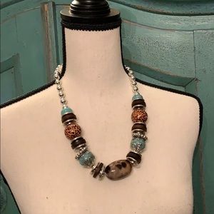 NWOT Necklace